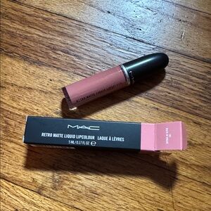 MAC Retro Matte Liquid Lipcolour - 101 Back in Vogue NIB